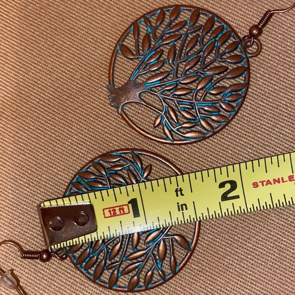 FOLK ART INSPIRED EARRINGS Tree of Life Copper Turquoise Colored Round Design - Picture 4 of 5